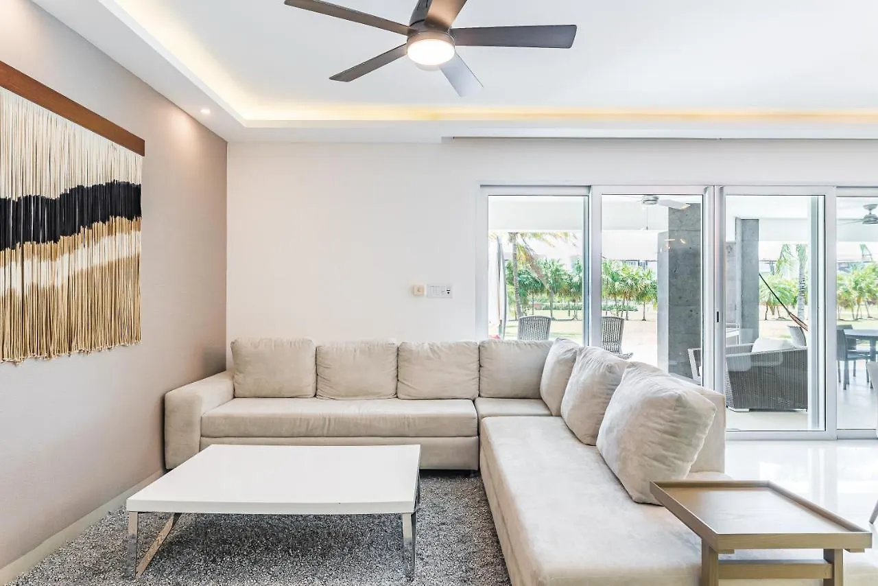 Mareazul Beach Front Condos At Playa Del Carmen Lejlighedshotel