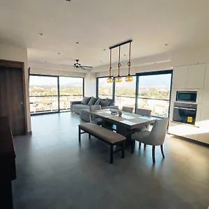 Mountain View Luxury I Centrico Apartment