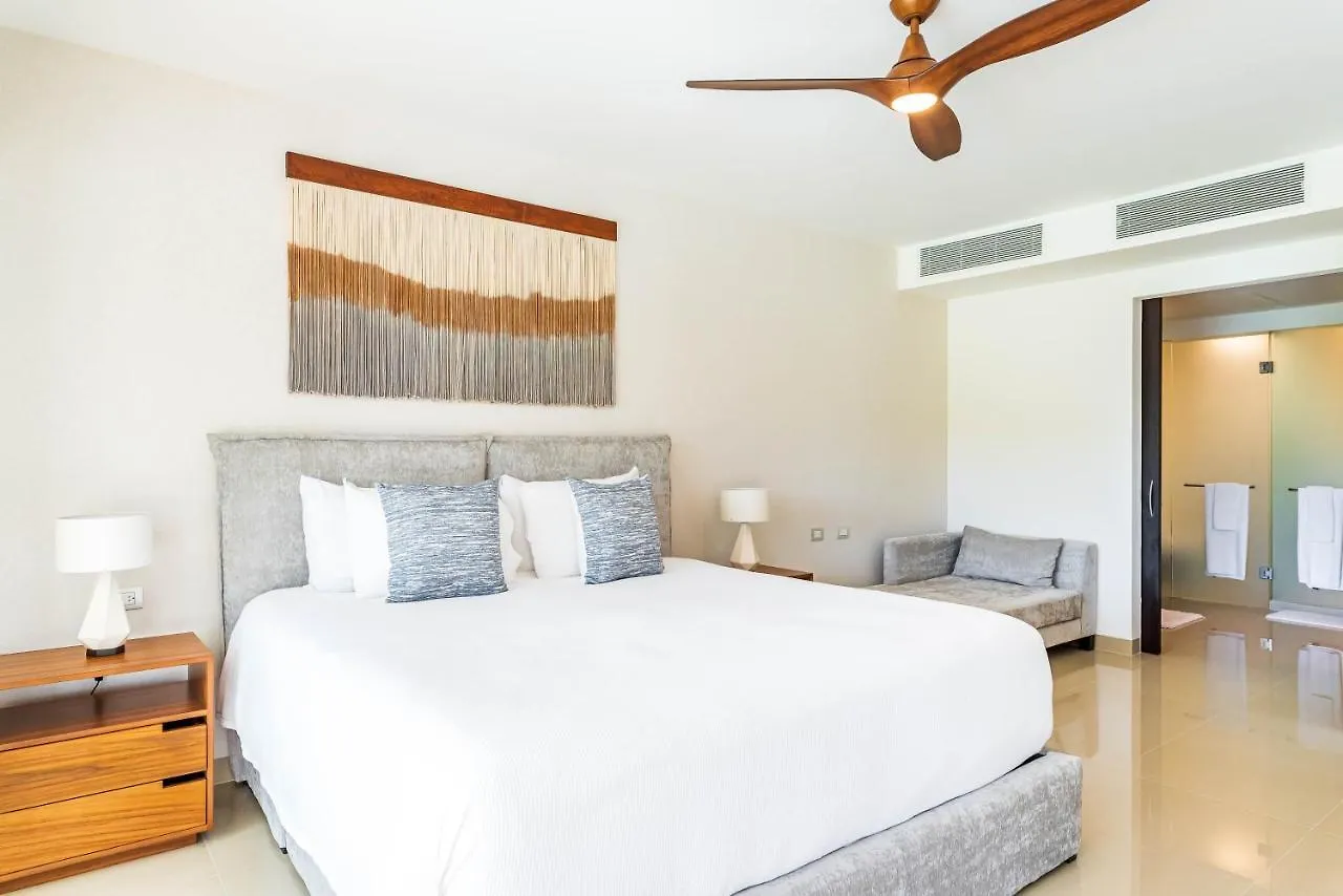 ** Apart-hotel Mareazul Beach Front Condos At Playa Del Carmen México