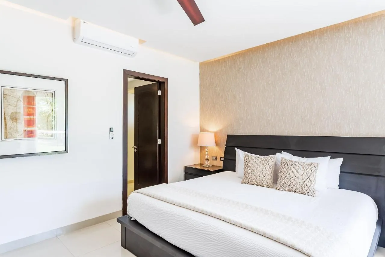 Mareazul Beach Front Condos At Playa Del Carmen 2*,  Mexico