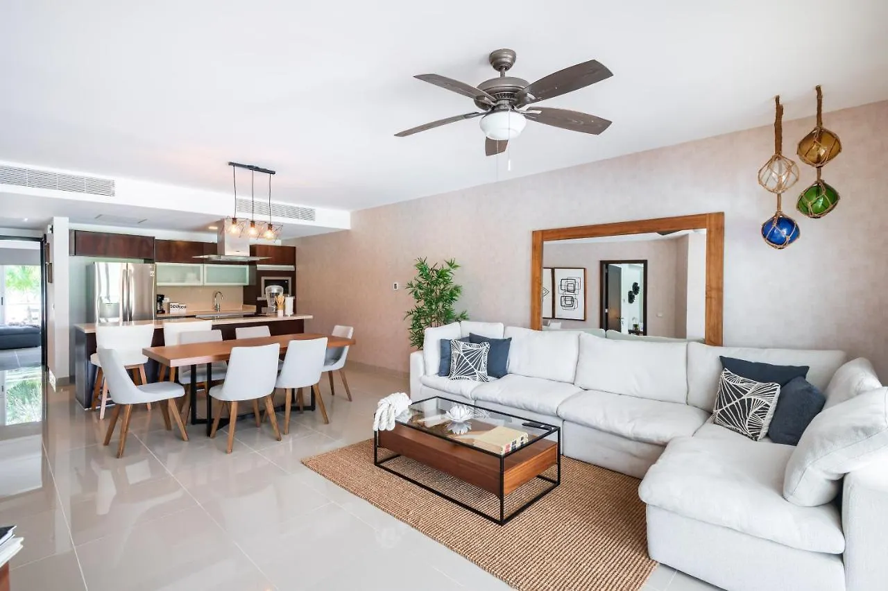 Mareazul Beach Front Condos At Playa Del Carmen Apart-hotel